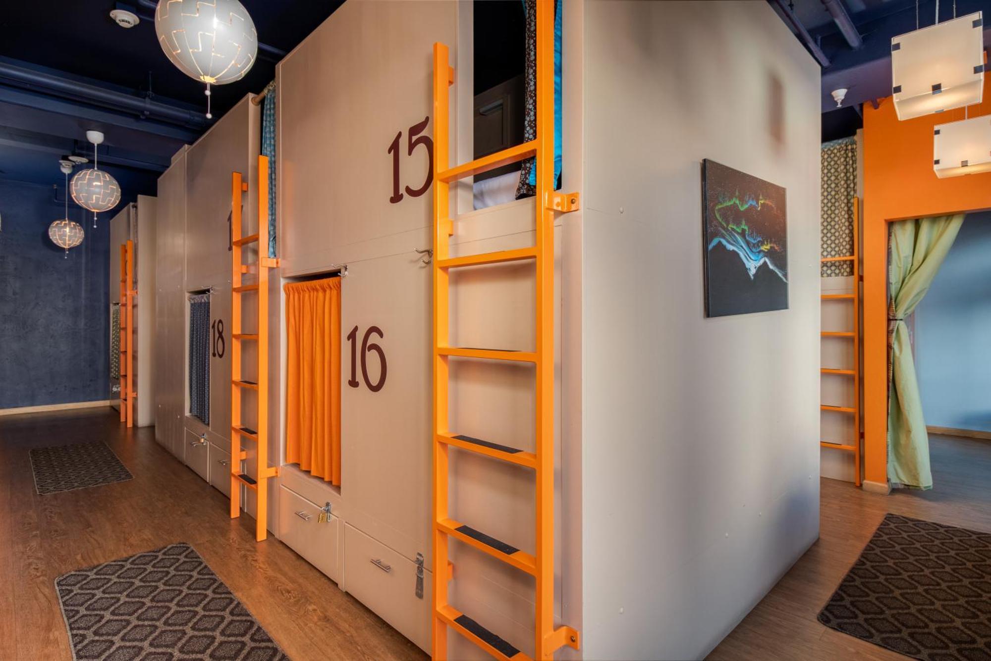 The Bunkhouse Vandrerhjem Minturn Eksteriør bilde
